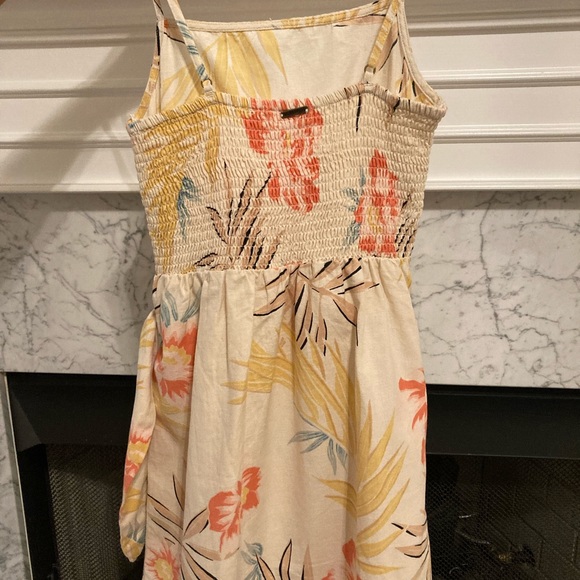 Billabong sundress - Picture 4 of 5